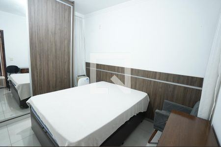 Casa à venda com 3 quartos, 210m² em Jardim Atlântico, Goiânia