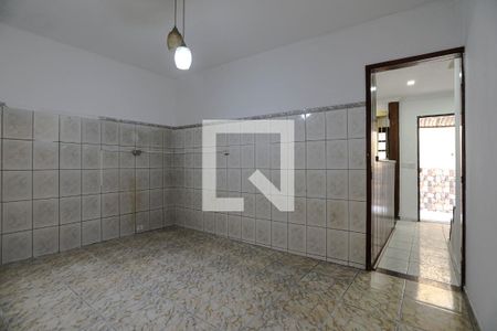 Sala de casa para alugar com 2 quartos, 95m² em Centro, Mogi das Cruzes