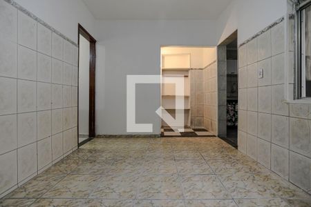 Sala de casa para alugar com 2 quartos, 95m² em Centro, Mogi das Cruzes