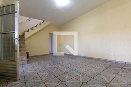 Sala de casa para alugar com 3 quartos, 250m² em Vila Carrão, São Paulo