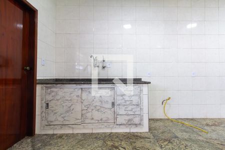 Cozinha de casa para alugar com 3 quartos, 250m² em Vila Carrão, São Paulo