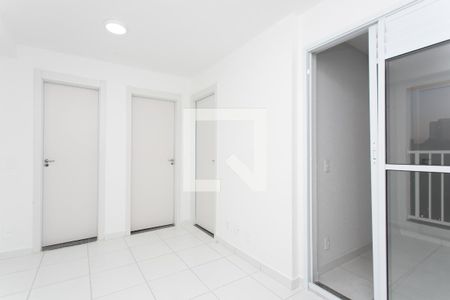 Sala / Cozinha  de apartamento para alugar com 2 quartos, 35m² em Vila Brasil, São Paulo