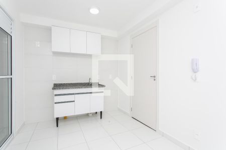 Sala / Cozinha  de apartamento para alugar com 2 quartos, 35m² em Vila Brasil, São Paulo