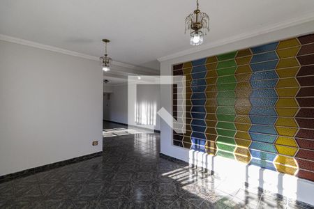 Sala de casa para alugar com 3 quartos, 202m² em Burgo Paulista, São Paulo