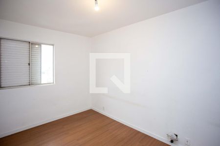 Quarto 1 de apartamento à venda com 2 quartos, 60m² em Jardim Maria Leonor, Diadema