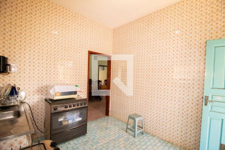 Cozinha de casa à venda com 3 quartos, 130m² em Glória, Belo Horizonte