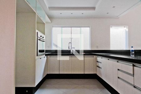 Cozinha de casa para alugar com 3 quartos, 240m² em Limão, São Paulo