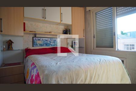 Quarto 1 suíte  de apartamento à venda com 3 quartos, 64m² em São Sebastião, Porto Alegre