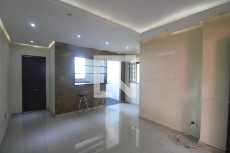 Casa para alugar com 2 quartos, 120m² em Tanque, Rio de Janeiro