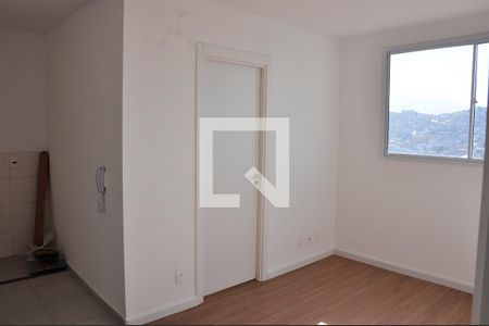 Detalhe - Sala e Sala de Jantar de apartamento para alugar com 2 quartos, 40m² em Brasilândia, São Paulo