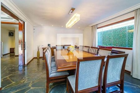 Casa à venda com 4 quartos, 458m² em Alto de Pinheiros, São Paulo
