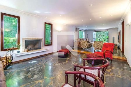Casa à venda com 4 quartos, 458m² em Alto de Pinheiros, São Paulo