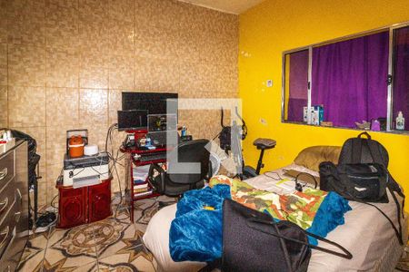 Quarto de casa à venda com 4 quartos, 64m² em Parque Grajau, São Paulo