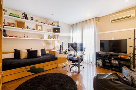 Apartamento à venda com 3 quartos, 303m² em Santa Cecilia, São Paulo
