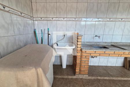 Casa para alugar com 3 quartos, 110m² em Vila Caiçara, Praia Grande