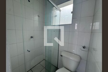 Banheiro de casa para alugar com 1 quarto, 55m² em Jardim Primeiro de Maio (chacara Fazendinha), Osasco