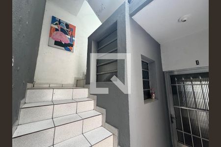 Acesso de casa para alugar com 1 quarto, 55m² em Jardim Primeiro de Maio (chacara Fazendinha), Osasco