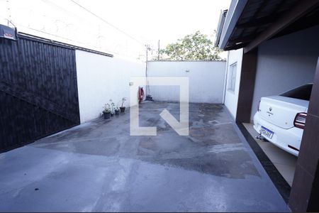 Casa para alugar com 3 quartos, 280m² em Setor Faicalville, Goiânia