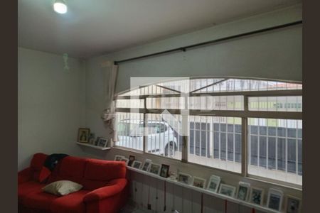 Casa à venda com 4 quartos, 190m² em Jardim Teresa, São Paulo