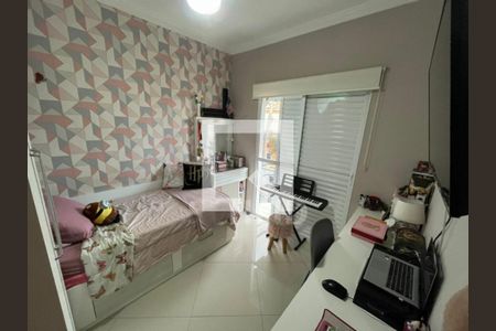 Casa à venda com 3 quartos, 180m² em Jardim Santa Helena, São Paulo