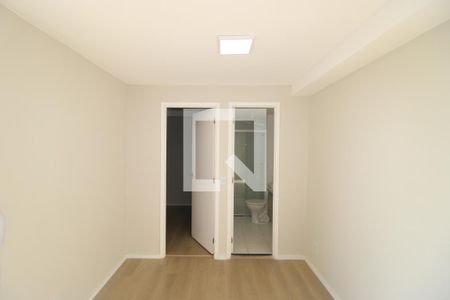 Sala / Cozinha de apartamento para alugar com 1 quarto, 31m² em Vila Curuçá Velha, São Paulo