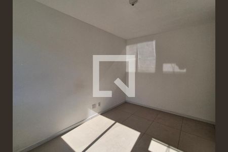 Apartamento à venda com 2 quartos, 75m² em Vargem Pequena, Rio de Janeiro