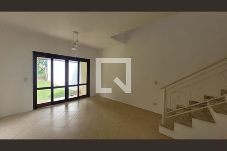 Casa de Condomínio para alugar com 3 quartos, 145m² em Jardim Odete, Itaquaquecetuba