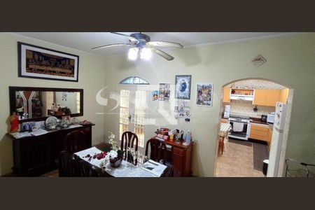 Casa à venda com 4 quartos, 180m² em Brooklin, São Paulo