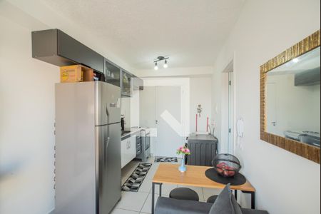 Sala/Cozinha de apartamento à venda com 1 quarto, 30m² em Planalto Paulista, São Paulo