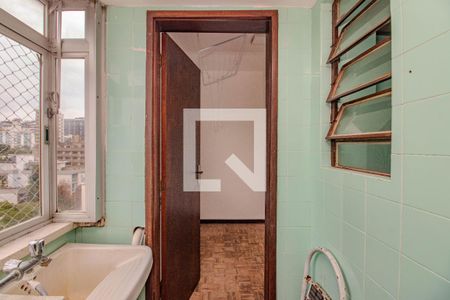 Cozinha  de apartamento à venda com 2 quartos, 100m² em Independência, Porto Alegre