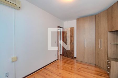 Quarto 2 de apartamento à venda com 2 quartos, 100m² em Independência, Porto Alegre