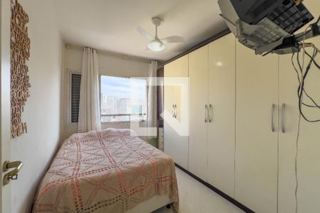 Quarto 1 de apartamento para alugar com 2 quartos, 69m² em Aclimação, São Paulo
