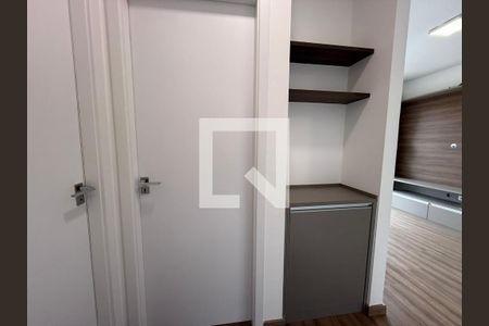 Sala de apartamento para alugar com 2 quartos, 70m² em Jardim Brasil, Campinas
