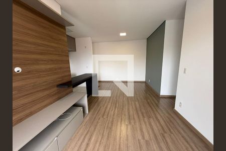 Sala de apartamento para alugar com 2 quartos, 70m² em Jardim Brasil, Campinas