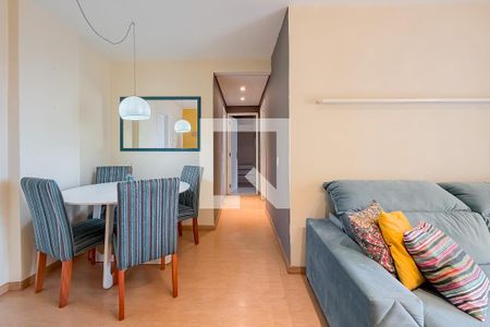 Corredor de apartamento para alugar com 2 quartos, 106m² em Vila Mariana, São Paulo