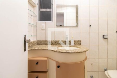 Banheiro de apartamento para alugar com 1 quarto, 47m² em Cidade Baixa, Porto Alegre