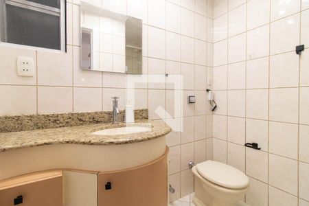 Banheiro de apartamento para alugar com 1 quarto, 47m² em Cidade Baixa, Porto Alegre