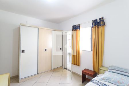 Casa à venda com 3 quartos, 220m² em Vila Maria Alta, São Paulo