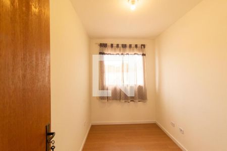 Quarto 1 de casa para alugar com 2 quartos, 43m² em Campo de Santana, Curitiba
