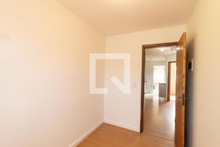 Quarto 1 de casa para alugar com 2 quartos, 43m² em Campo de Santana, Curitiba