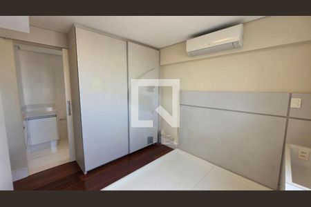 Apartamento à venda com 2 quartos, 64m² em Vila Monumento, São Paulo