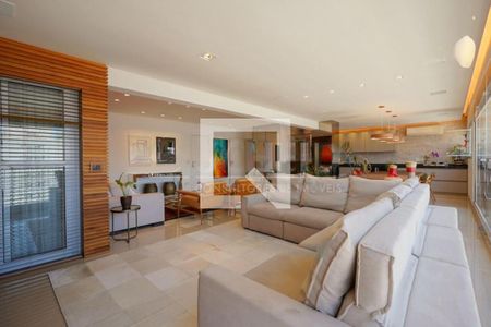 Apartamento à venda com 4 quartos, 213m² em Santo Amaro, São Paulo