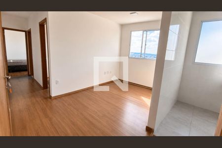 Sala de apartamento para alugar com 2 quartos, 44m² em Setor Faicalville, Goiânia