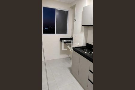 Cozinha de apartamento para alugar com 2 quartos, 44m² em Setor Faicalville, Goiânia