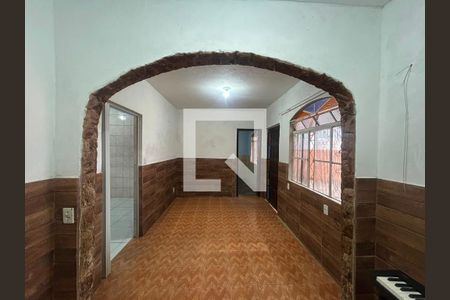 Sala de casa para alugar com 3 quartos, 100m² em Mathias Velho, Canoas