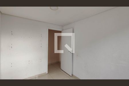 Quarto 1 de apartamento para alugar com 2 quartos, 44m² em Jardim Lourdes, Ferraz de Vasconcelos