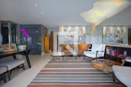 Apartamento à venda com 3 quartos, 168m² em Santo Amaro, São Paulo
