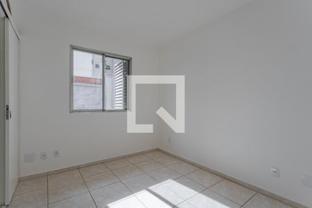 Suíte de casa de condomínio à venda com 3 quartos, 115m² em Parque Santa Fé, Porto Alegre