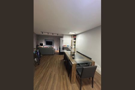 Casa à venda com 3 quartos, 209m² em Jardim Sao Caetano, São Caetano do Sul