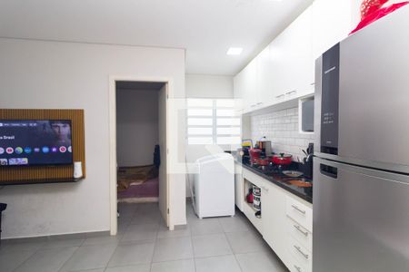 Sala/Cozinha de apartamento à venda com 2 quartos, 32m² em Jardim Helena, São Paulo